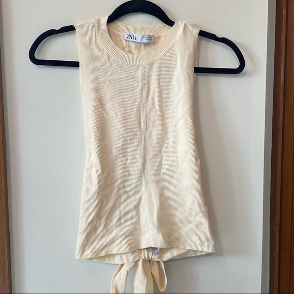Zara cream coloured muscle tee - Picture 1 of 3